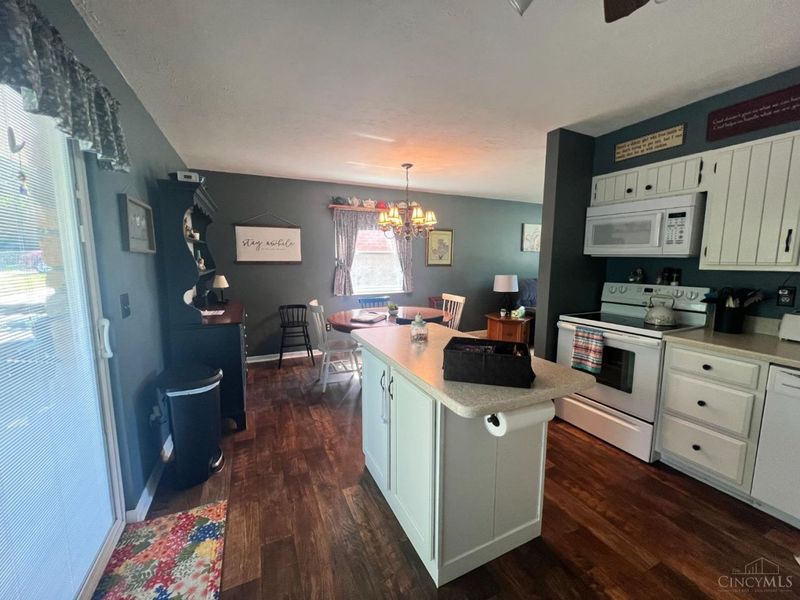5876 Fourson Drive, Delhi Twp, OH 45233 Photo 13