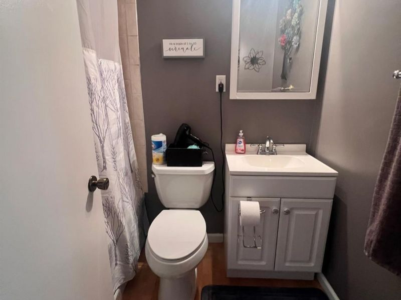 5876 Fourson Drive, Delhi Twp, OH 45233 Photo 18