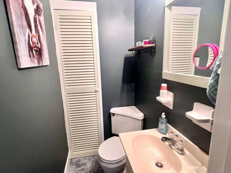 5876 Fourson Drive, Delhi Twp, OH 45233 Photo 23