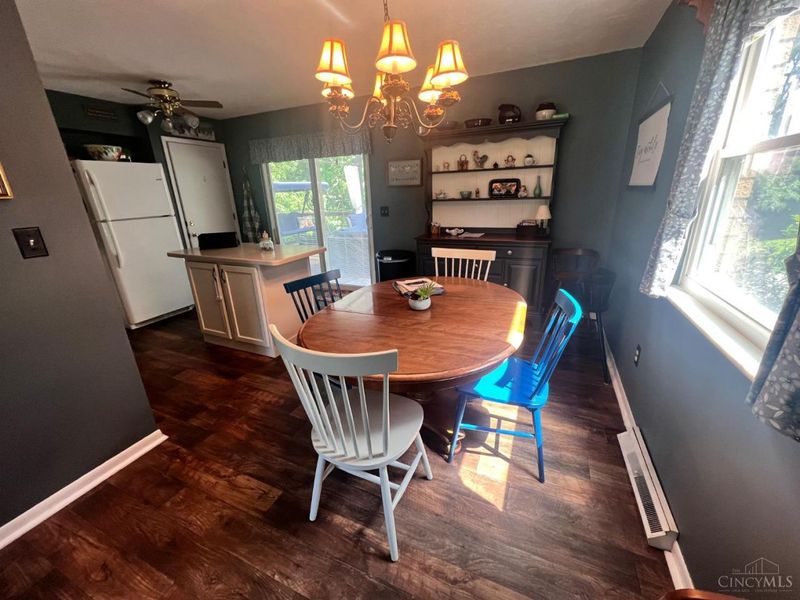 5876 Fourson Drive, Delhi Twp, OH 45233 Photo 7