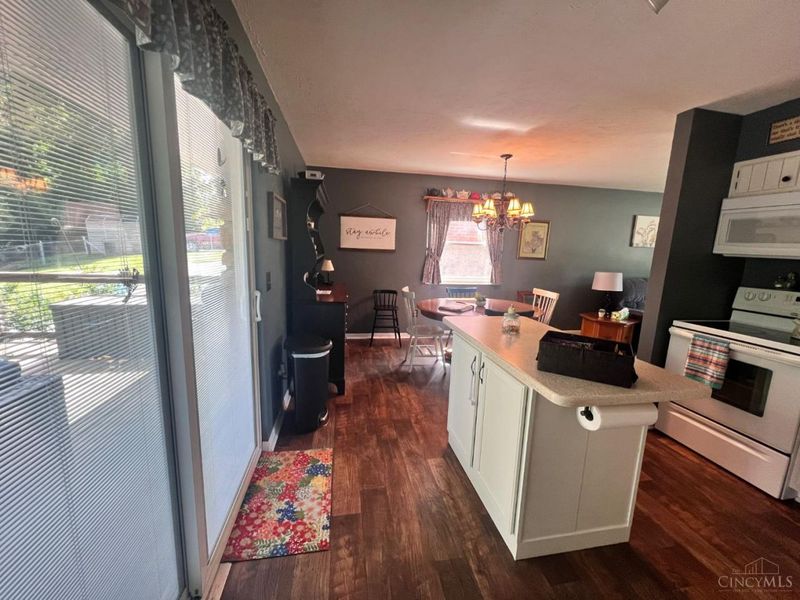 5876 Fourson Drive, Delhi Twp, OH 45233 Photo 8
