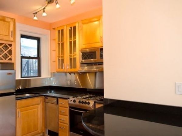 75 Burbank, Unit 402, Boston, MA 02115