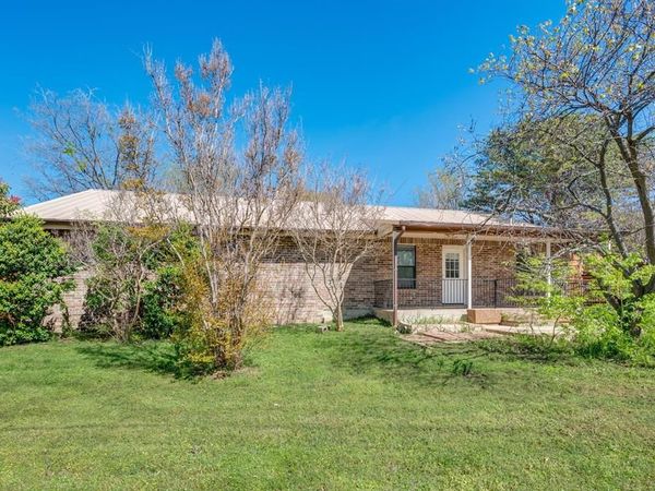 304 Oak Drive, Argyle, TX 76226