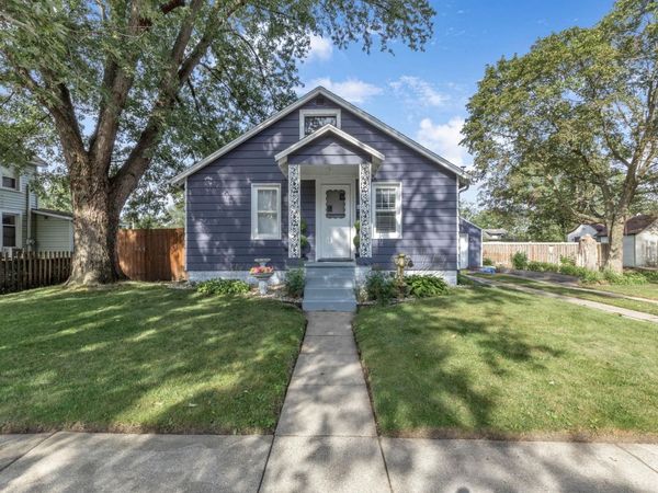 2113 DeCamp Avenue, Elkhart, IN 46517