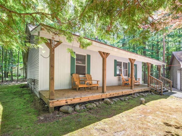 10513 Thornapple Drive, Canadian Lakes, MI 49346
