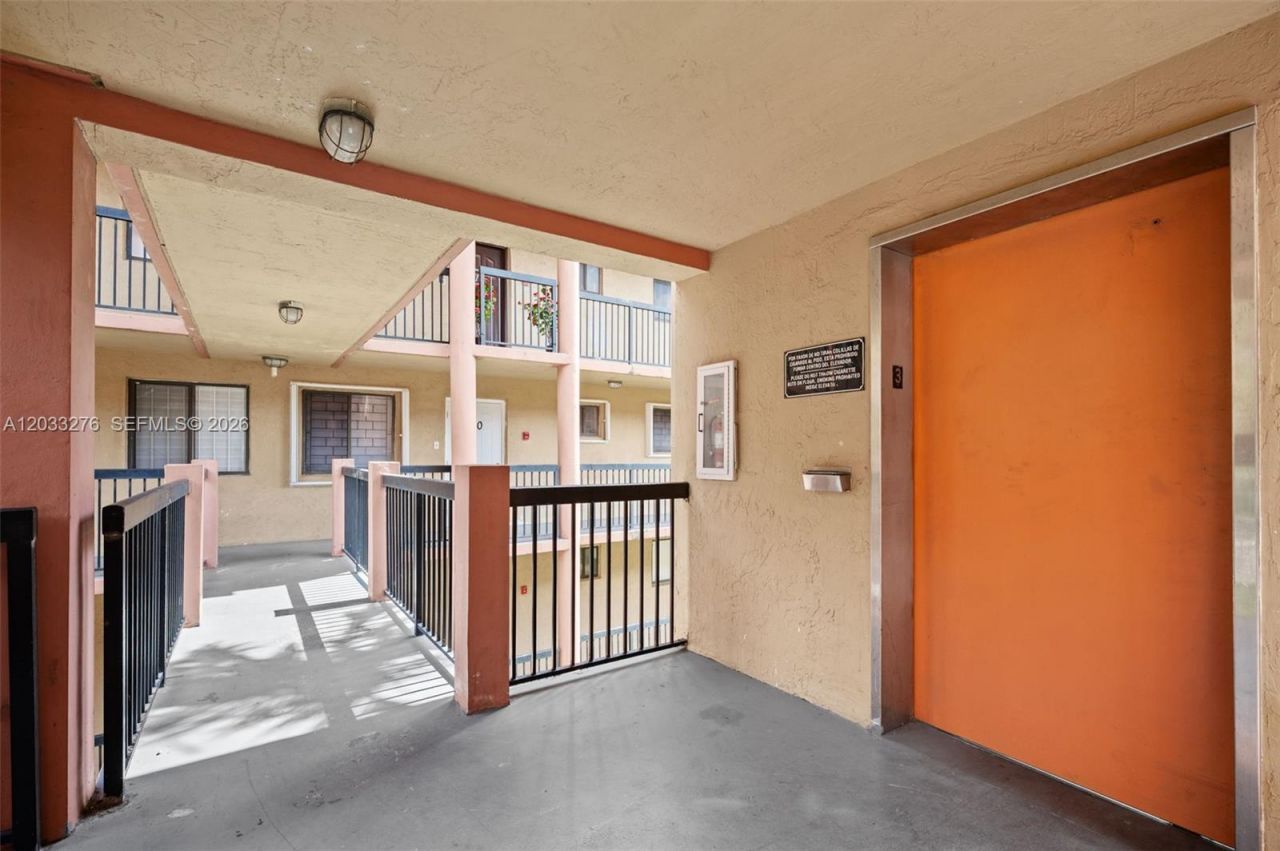 5490 W 21st Ct , Unit 310, Hialeah, FL 33016 Photo