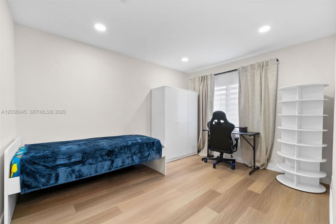 1178 Grant St, Hollywood, FL 33019 Photo