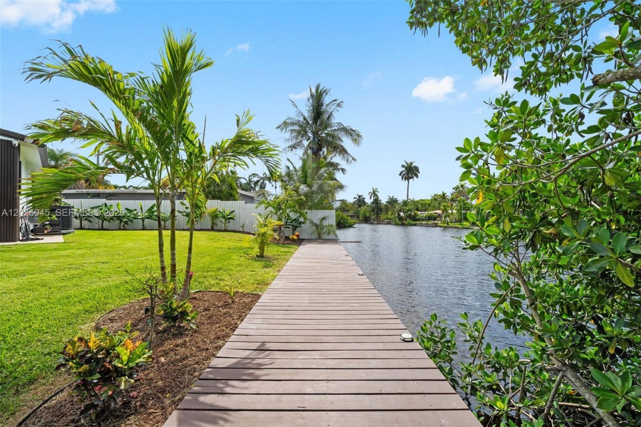 1178 Grant St, Hollywood, FL 33019 Photo