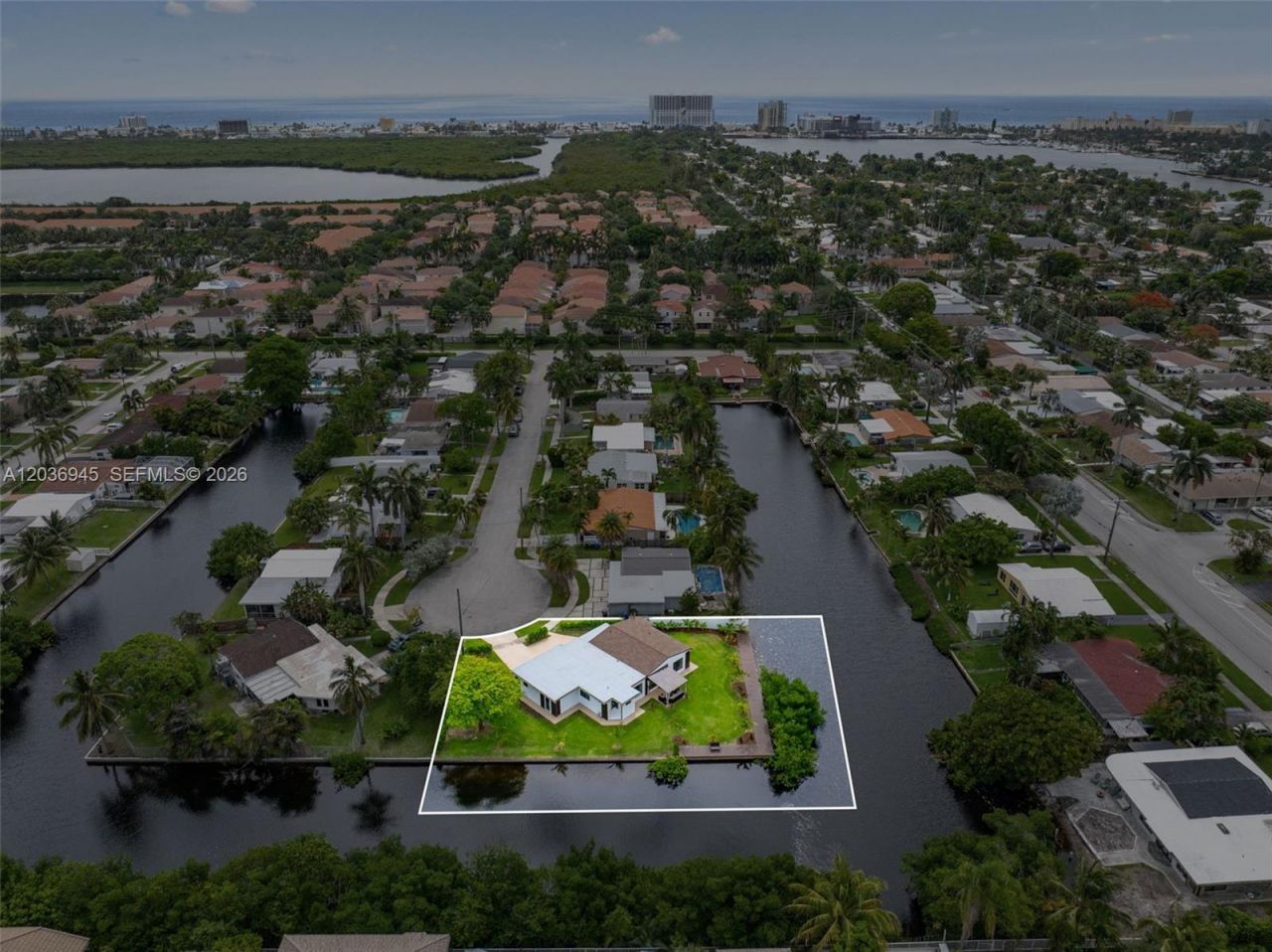 1178 Grant St, Hollywood, FL 33019 Photo