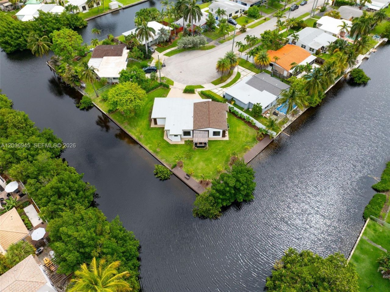 1178 Grant St, Hollywood, FL 33019 Photo
