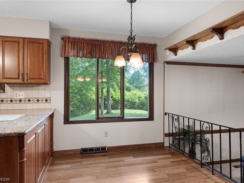 14826 Stone Creek Oval, Strongsville, OH 44149 Photo 16