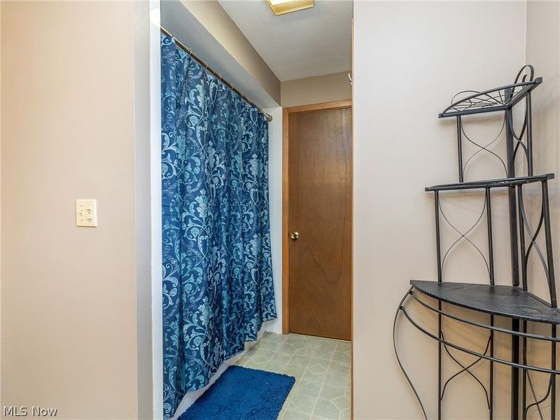 14826 Stone Creek Oval, Strongsville, OH 44149 Photo 25