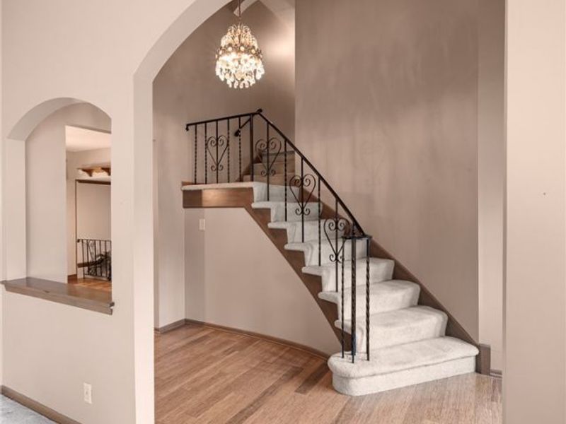 14826 Stone Creek Oval, Strongsville, OH 44149 Photo 5