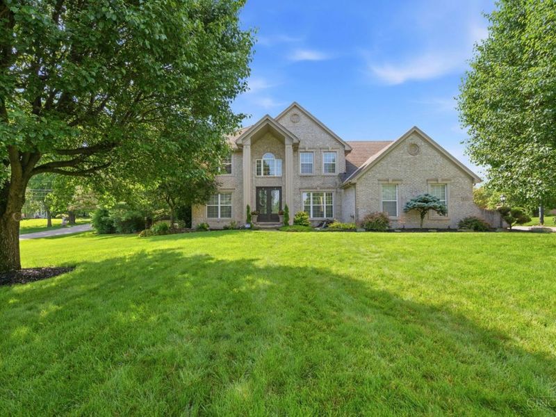 6211 Ashbourne Place, Green Township, OH 45233 Photo 2