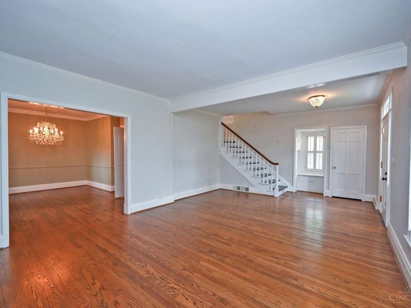 6900 Drake Road, Indian Hill, OH 45243 Photo 10