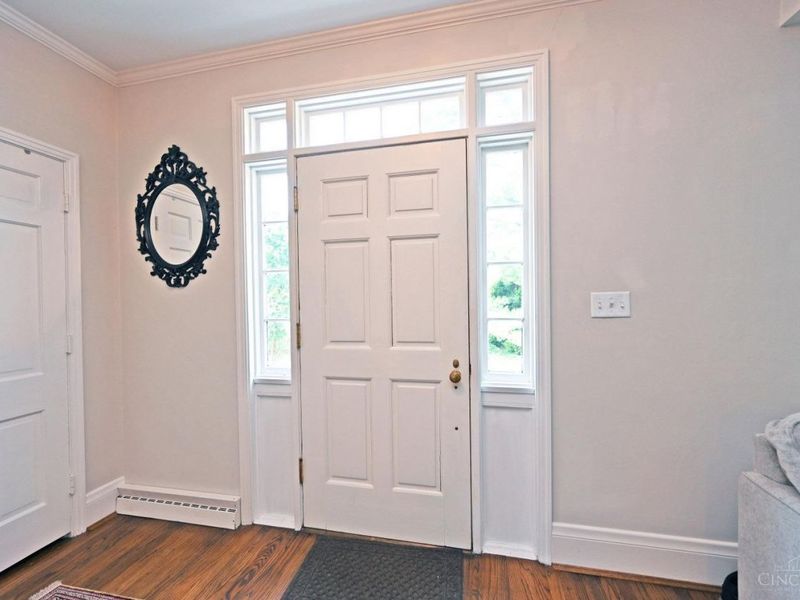 6900 Drake Road, Indian Hill, OH 45243 Photo 3