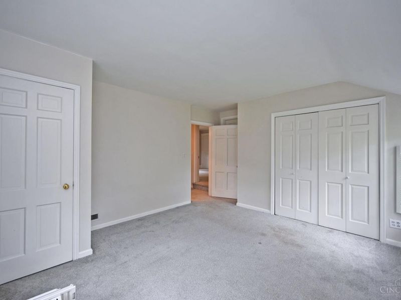 6900 Drake Road, Indian Hill, OH 45243 Photo 39