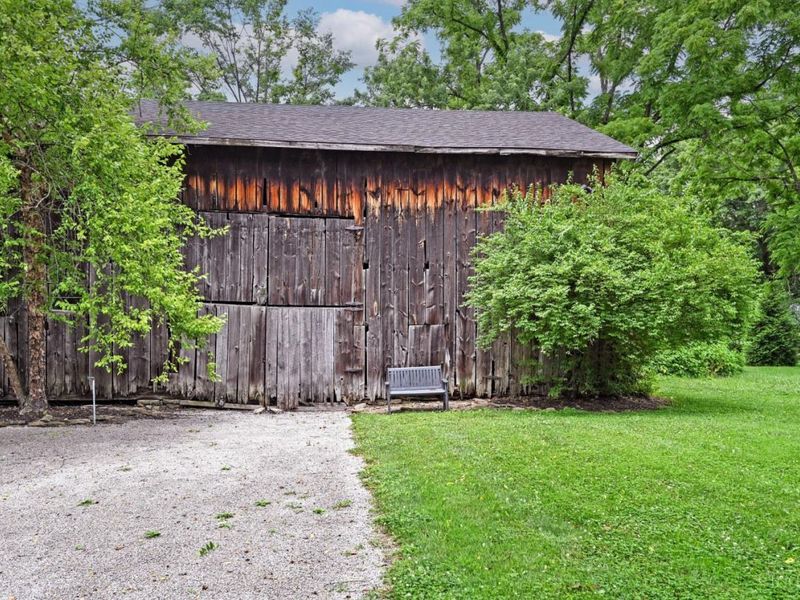 6900 Drake Road, Indian Hill, OH 45243 Photo 51