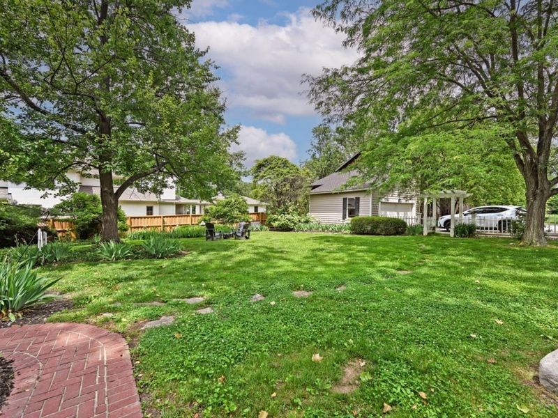 6900 Drake Road, Indian Hill, OH 45243 Photo 54