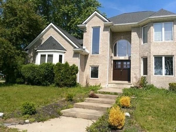 561 S Elba Road , Elba Twp, MI 48446
