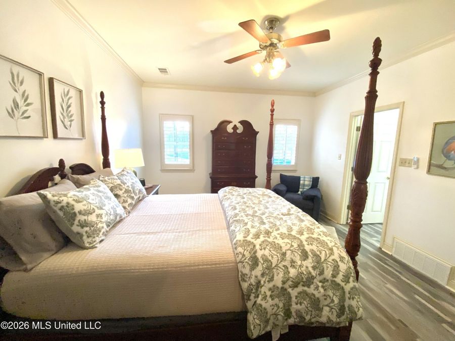 Property Image 77