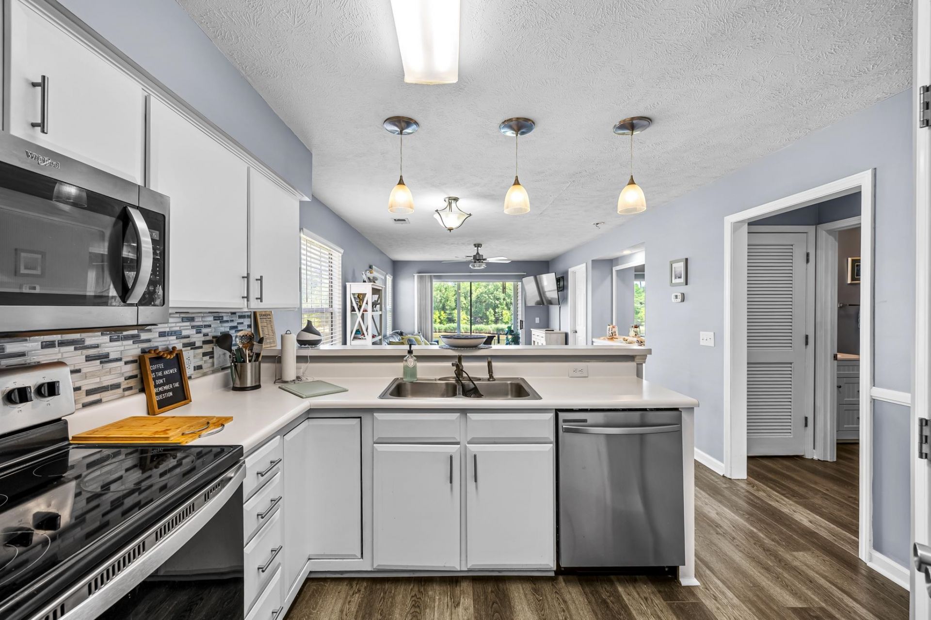 624 Waterway Village Blvd  Photo 16