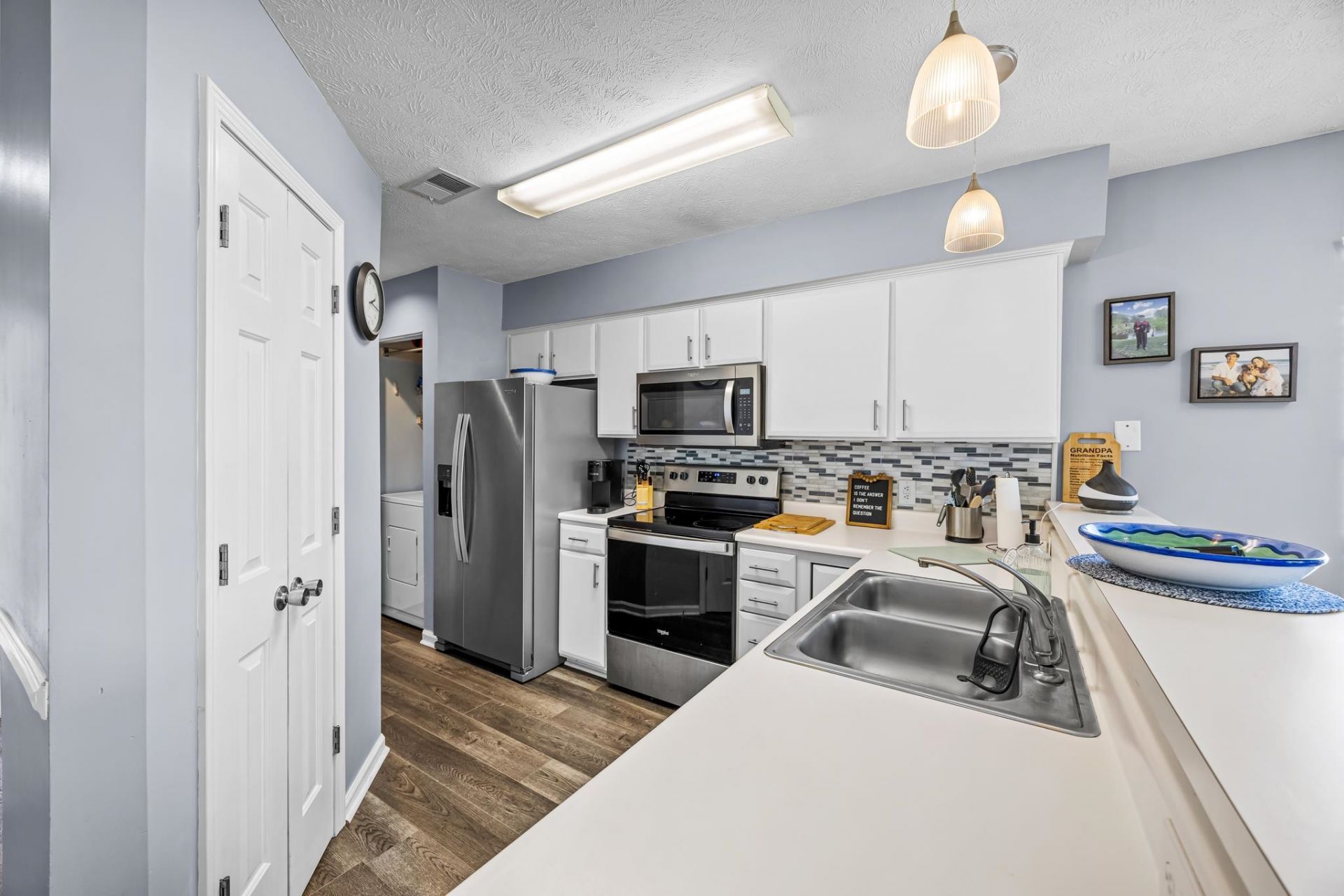 624 Waterway Village Blvd  Photo 17