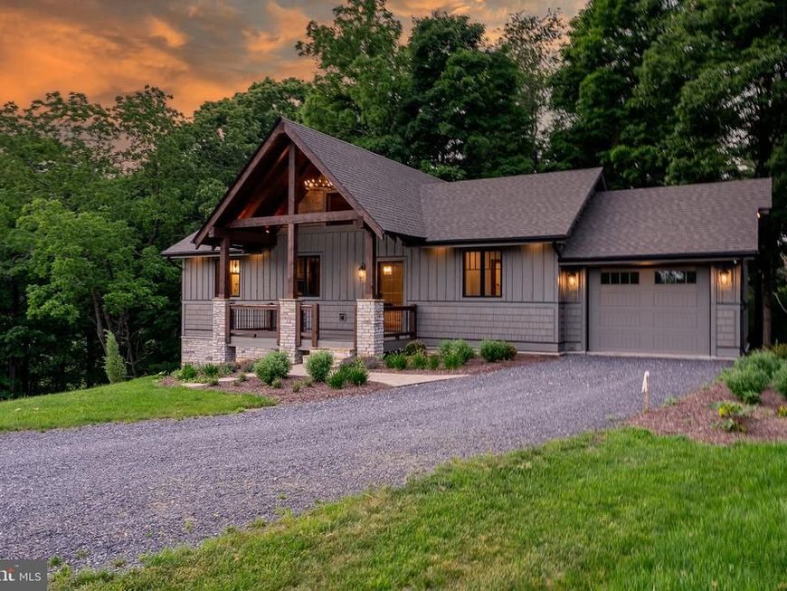 445 Eaglewood Trail , Franklin, WV 26807 Main Photo