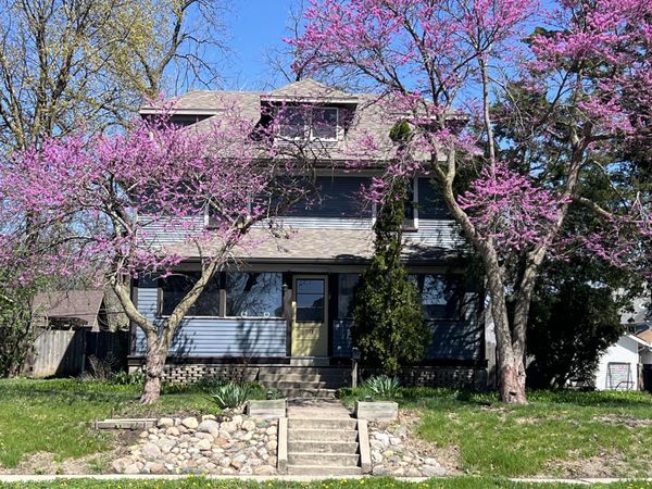 811 6th Street, Ames, IA 50010