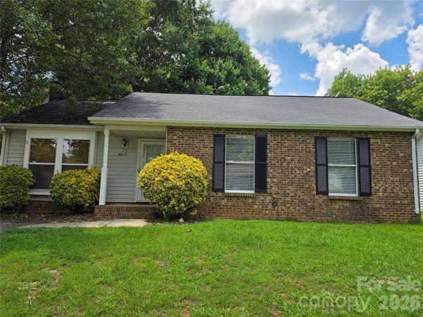 4827 Harri Ann Drive, Charlotte, NC 28227