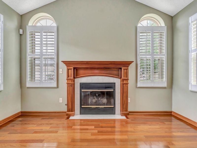 4392 Crimson Maple Lane , Westerville, OH 43082 Photo 15