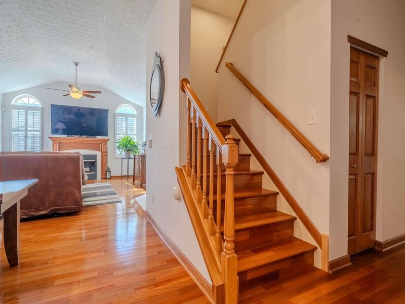 4392 Crimson Maple Lane, Westerville, OH 43082 Photo 18