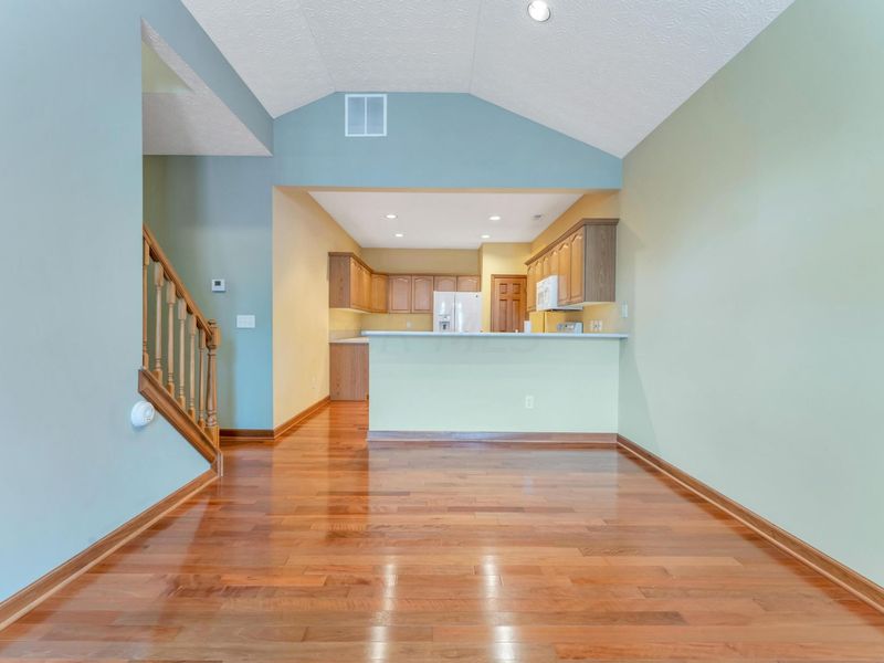 4392 Crimson Maple Lane , Westerville, OH 43082 Photo 19