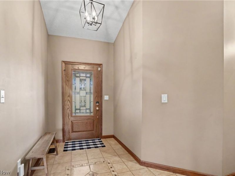 805 Wynncrest Drive , Marietta, OH 45750 Photo 10