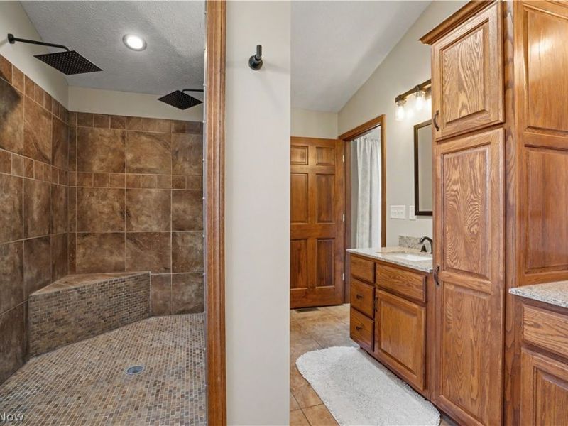 805 Wynncrest Drive , Marietta, OH 45750 Photo 26