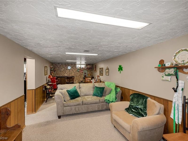 4576 Bentwood Drive , Cleveland, OH 44144 Photo 24