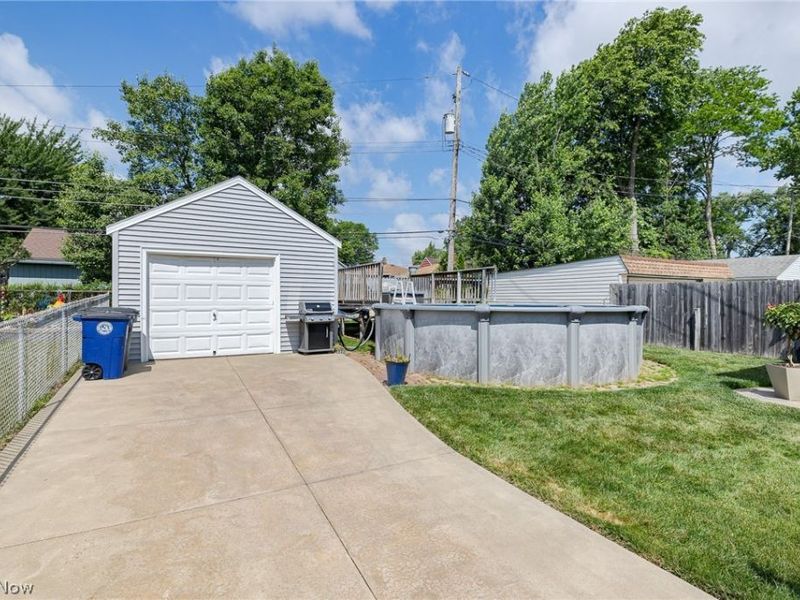 4576 Bentwood Drive , Cleveland, OH 44144 Photo 30