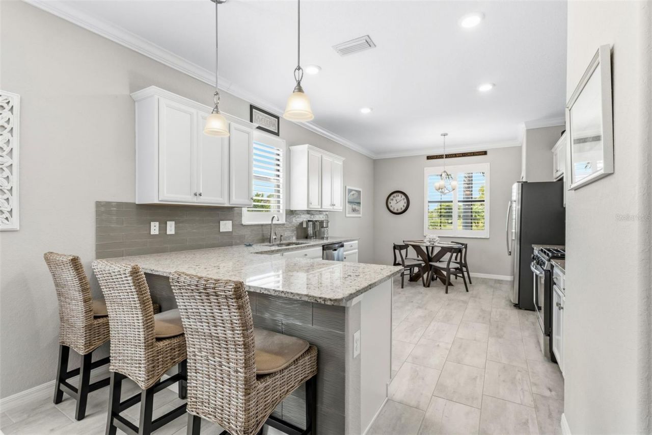 10233 Loch Lomond Drive , Bradenton, FL 34211 Photo
