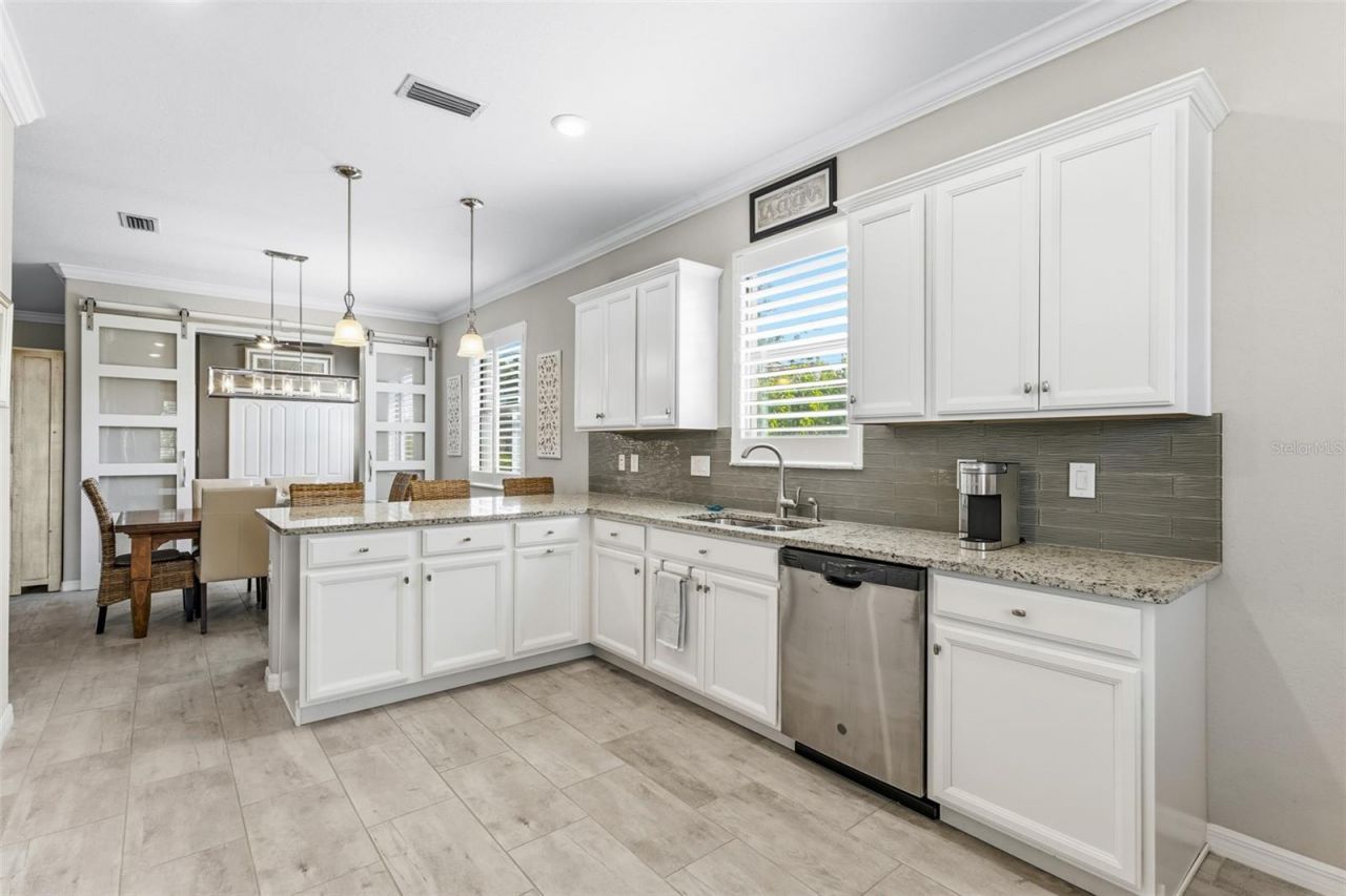 10233 Loch Lomond Drive , Bradenton, FL 34211 Photo