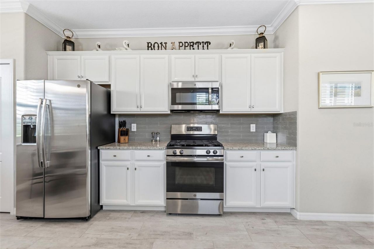 10233 Loch Lomond Drive , Bradenton, FL 34211 Photo