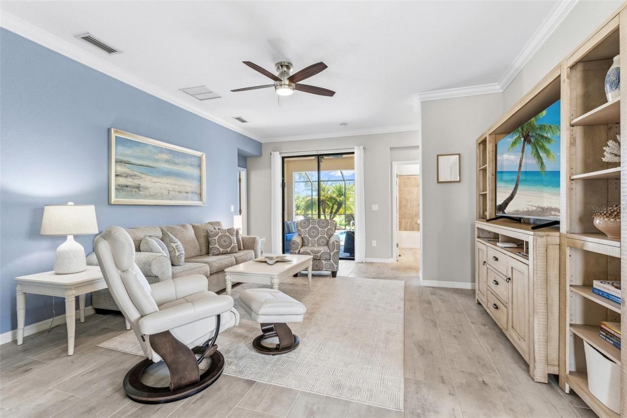10233 Loch Lomond Drive , Bradenton, FL 34211 Photo