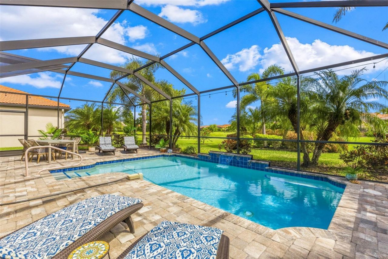 10233 Loch Lomond Drive , Bradenton, FL 34211 Photo