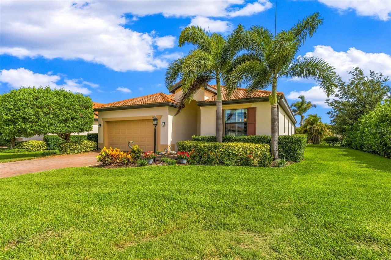 10233 Loch Lomond Drive , Bradenton, FL 34211 Photo