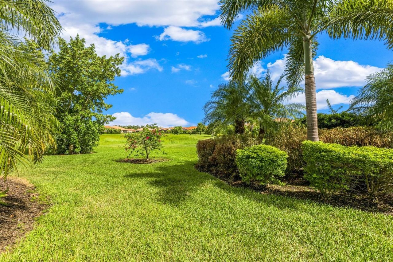10233 Loch Lomond Drive , Bradenton, FL 34211 Photo