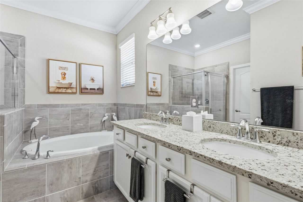 10233 Loch Lomond Drive , Bradenton, FL 34211 Photo