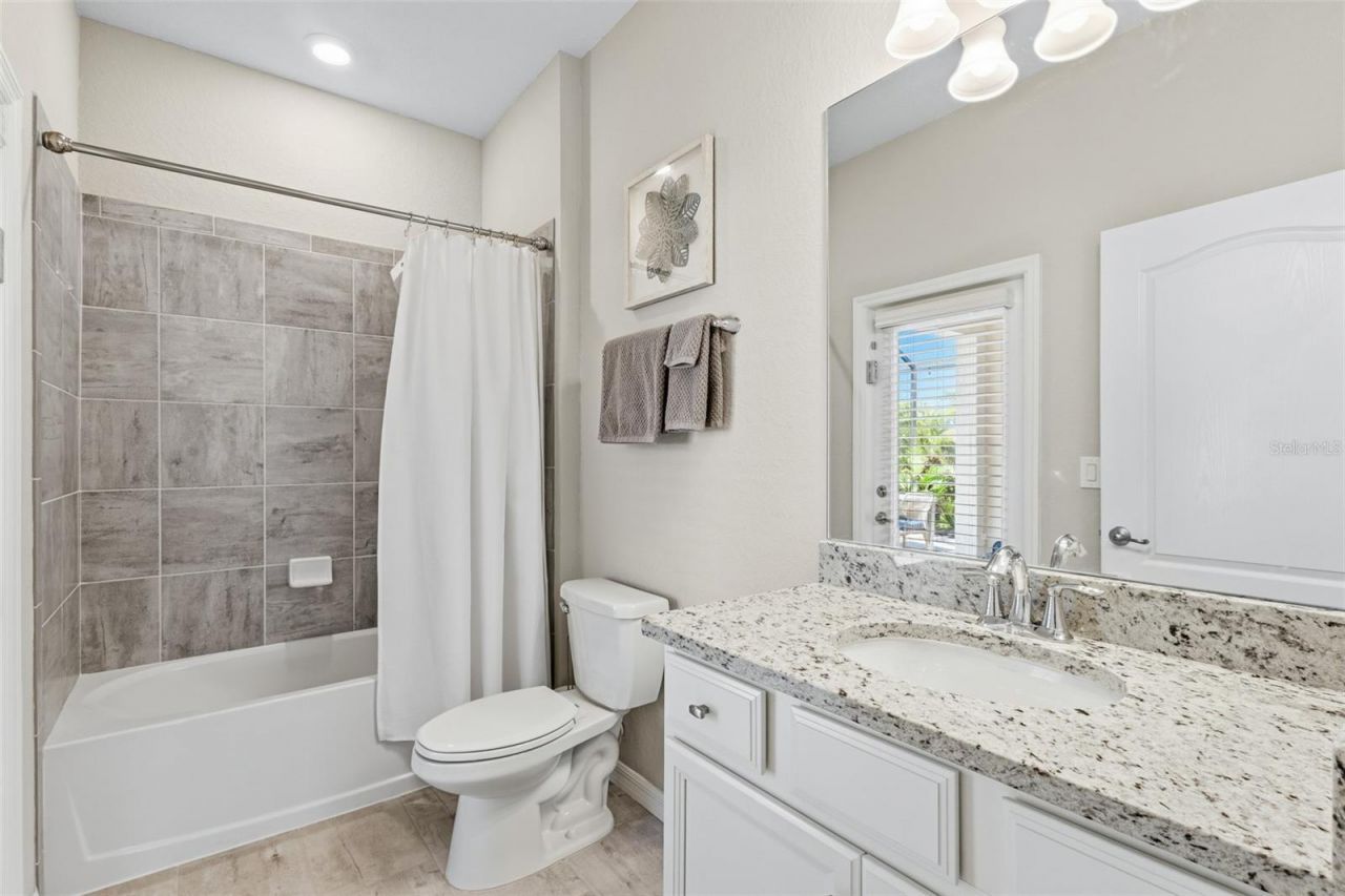 10233 Loch Lomond Drive , Bradenton, FL 34211 Photo