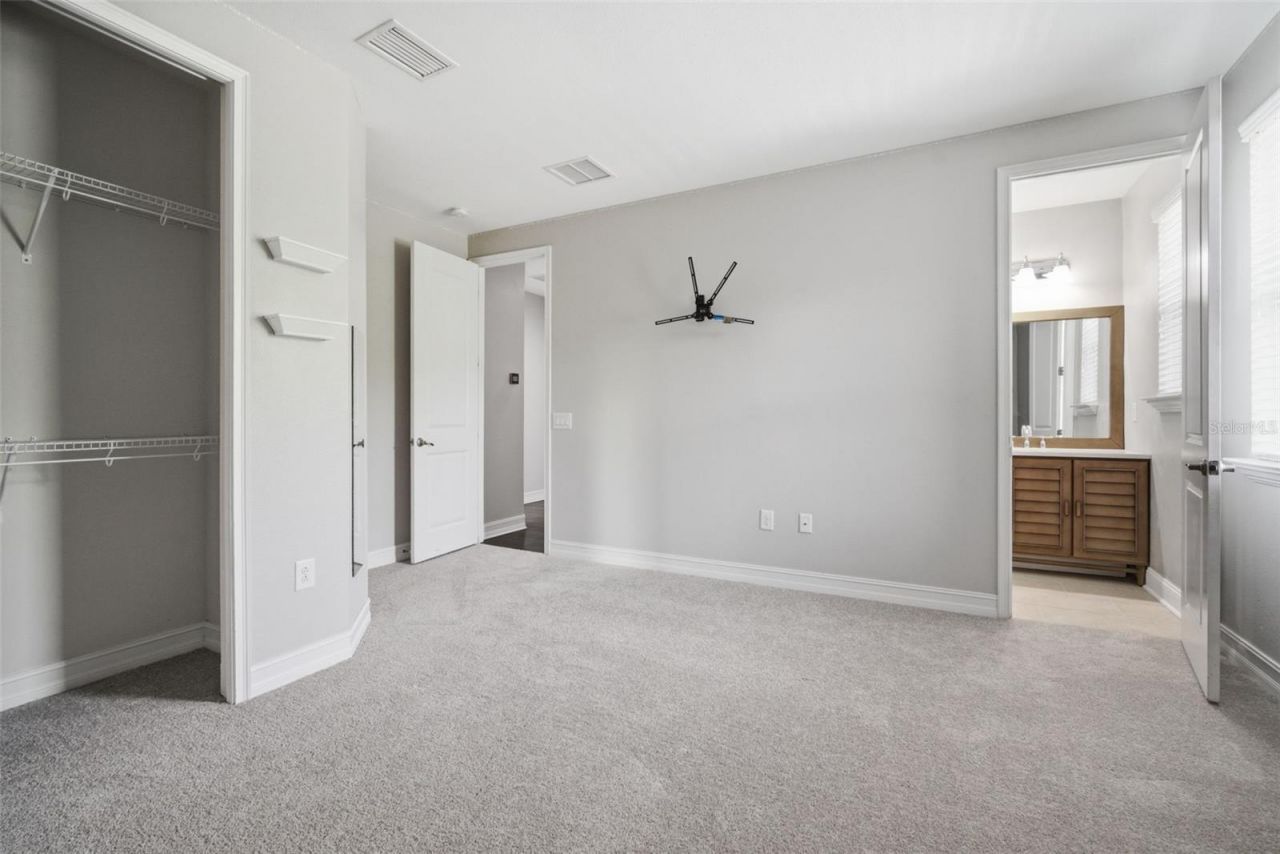 4335 Ortona Lane, Wesley Chapel, FL 33543 Photo