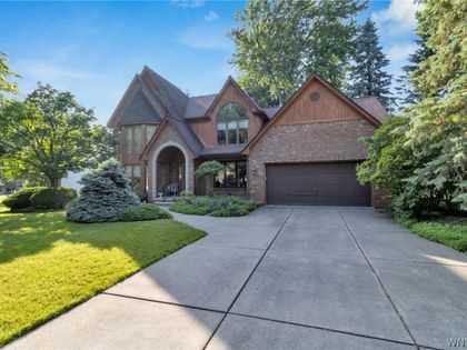 30 Alran Drive Williamsville, NY 14221