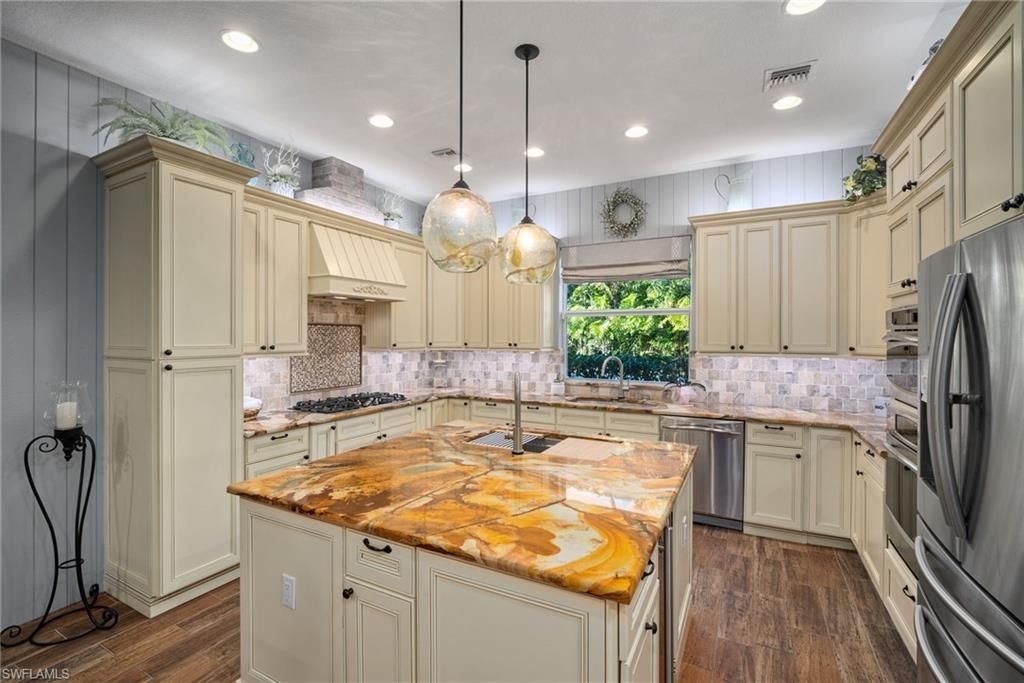 1805 Heritage Trl , Naples, FL 34112 Photo