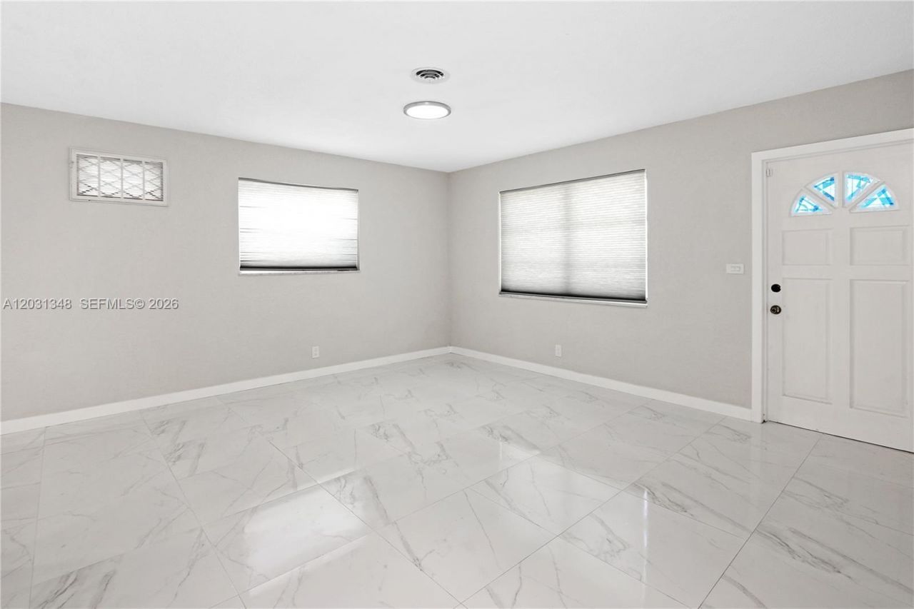 2700 NW 52nd Ct , Tamarac, FL 33309 Photo